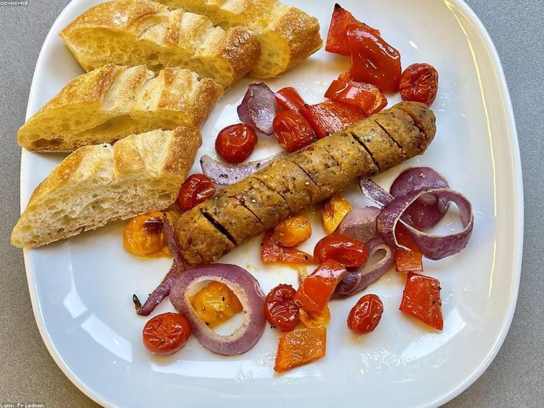 Roque Comercial Ltda. Group